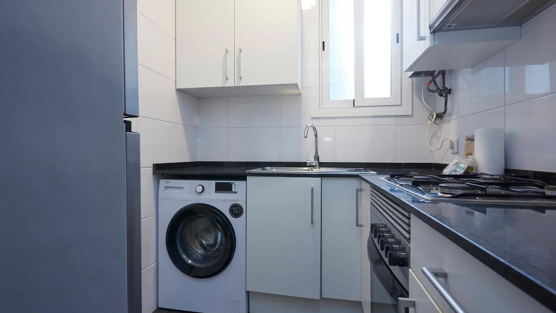61Par1014- Magnifico Apartamento Recientemente Decorado En Poble Sec Barcelona Spain