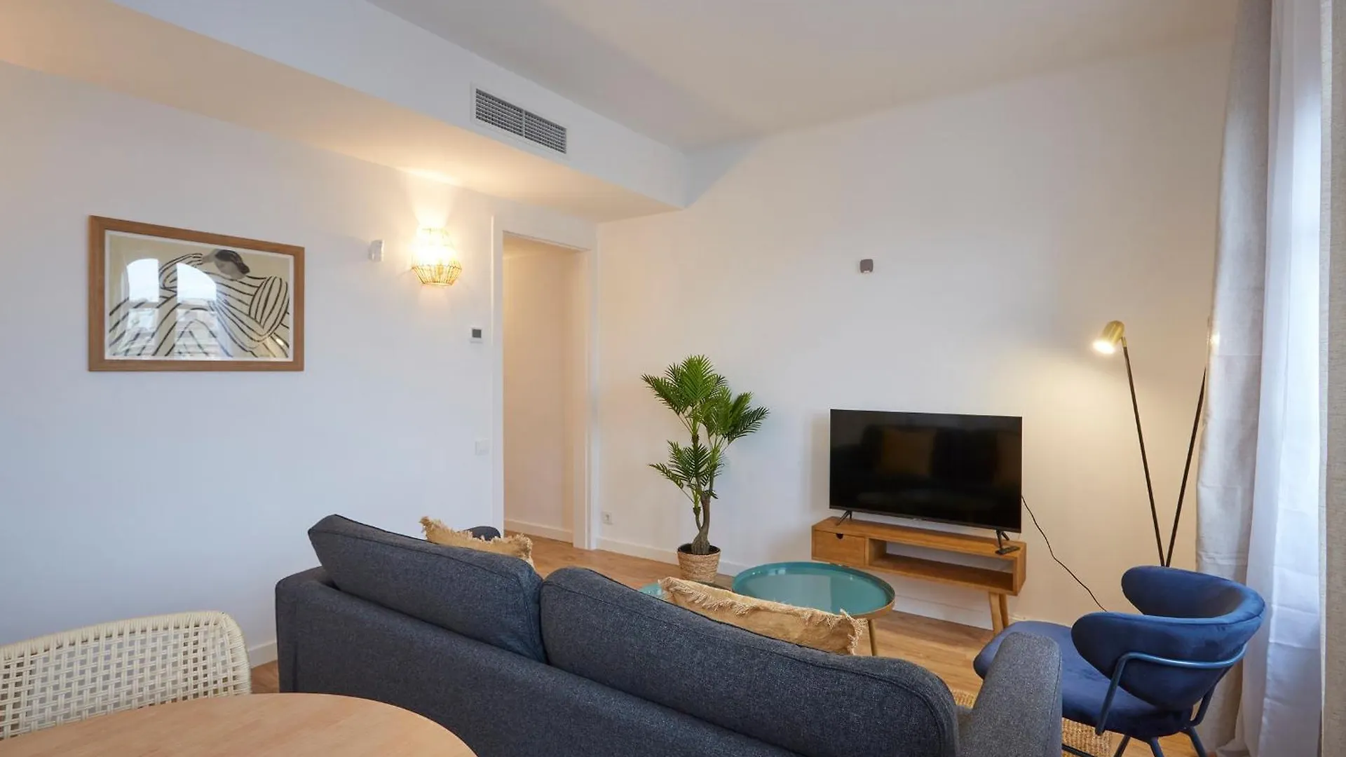 61Par1014- Magnifico Apartamento Recientemente Decorado En Poble Sec Barcelona